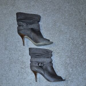Stylish Olive GreenWomen's Heeled Boots